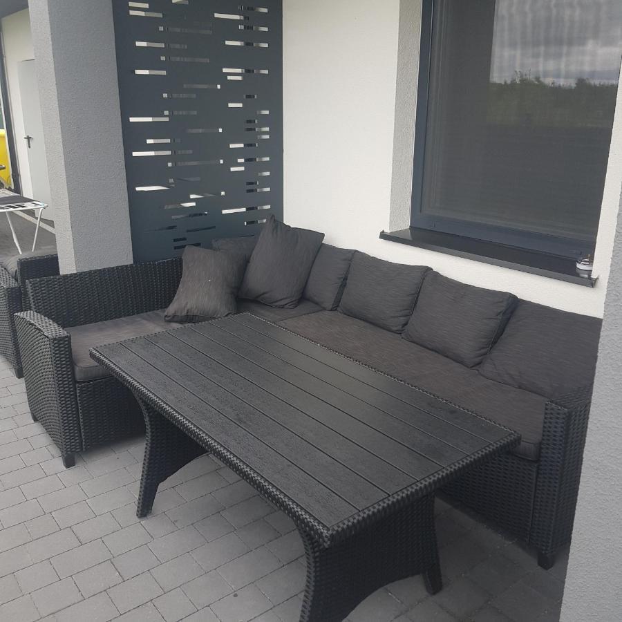 Apartamenty U Wioli I Marcina Łeba Kültér fotó